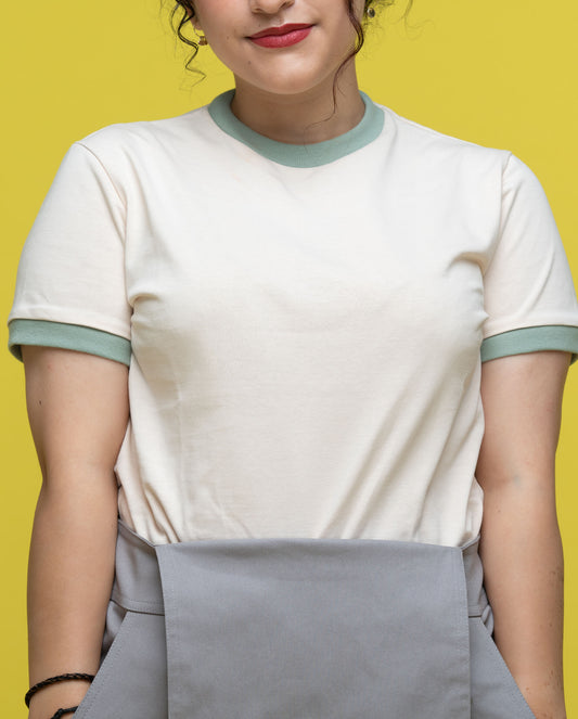 Short-sleeved cotton tee in classic beige oatmeal mix with mint green